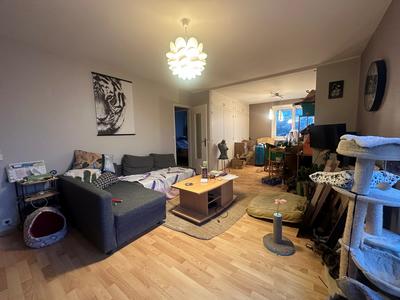 Appartement - 89 m² - 4 pièces