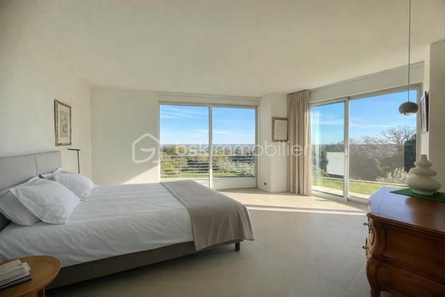 Maison d'architecte - 133 m² - 4 pièces