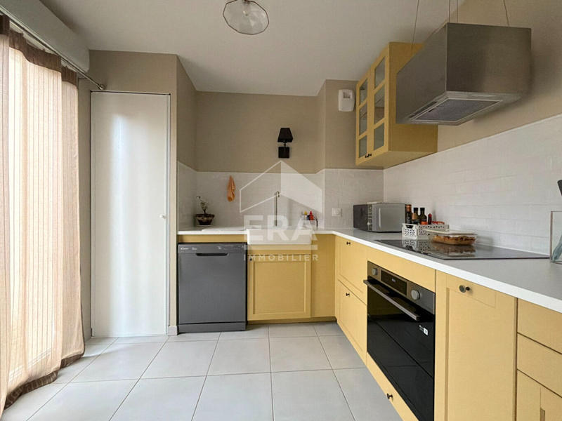 Maison - 81 m² - 4 pièces