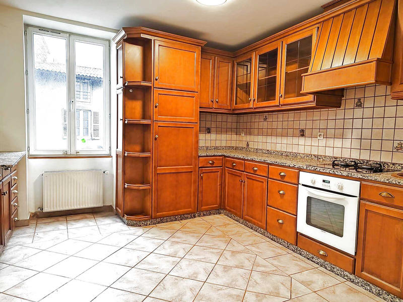 Maison de village - 115 m² - 5 pièces