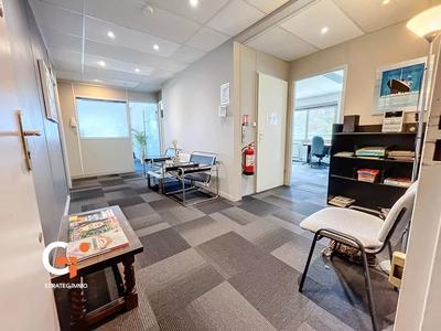 Immeuble - 178 m² - 7 pièces