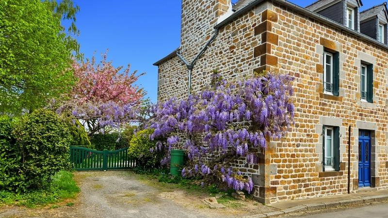 Maison bourgeoise - 209 m² - 7 pièces