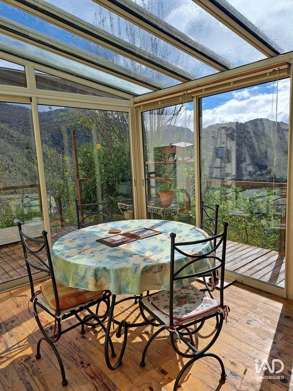 Maison - 107 m² - 6 pièces