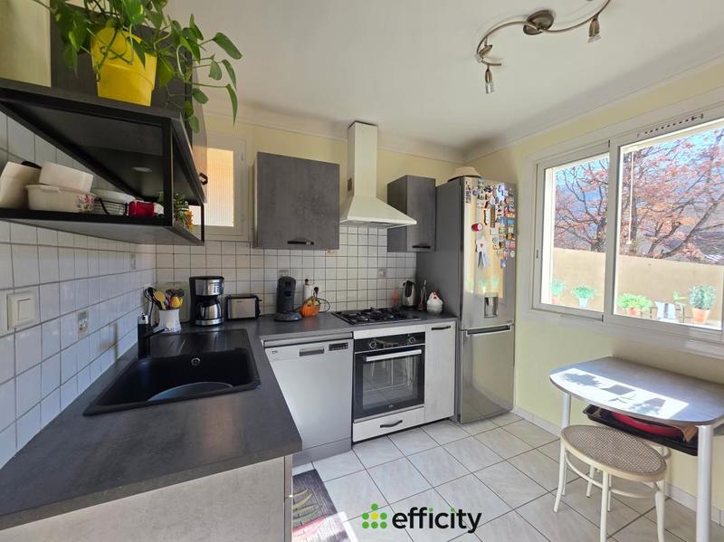 Villa - 118 m² - 6 pièces