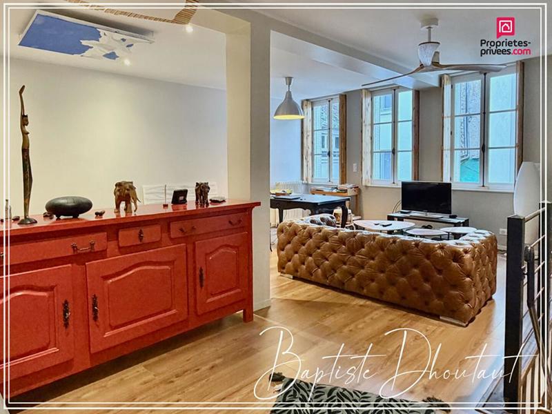 Appartement - 90 m² - 3 pièces