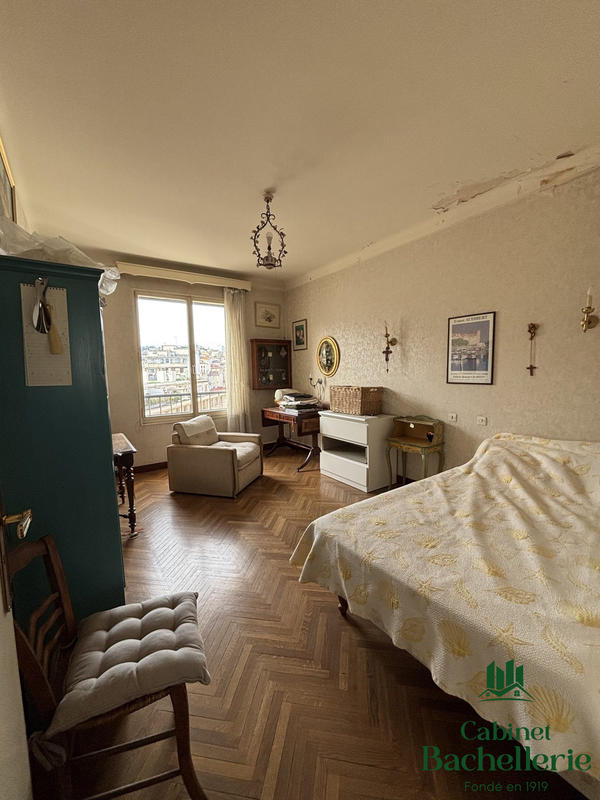 Appartement - 113 m² - 4 pièces