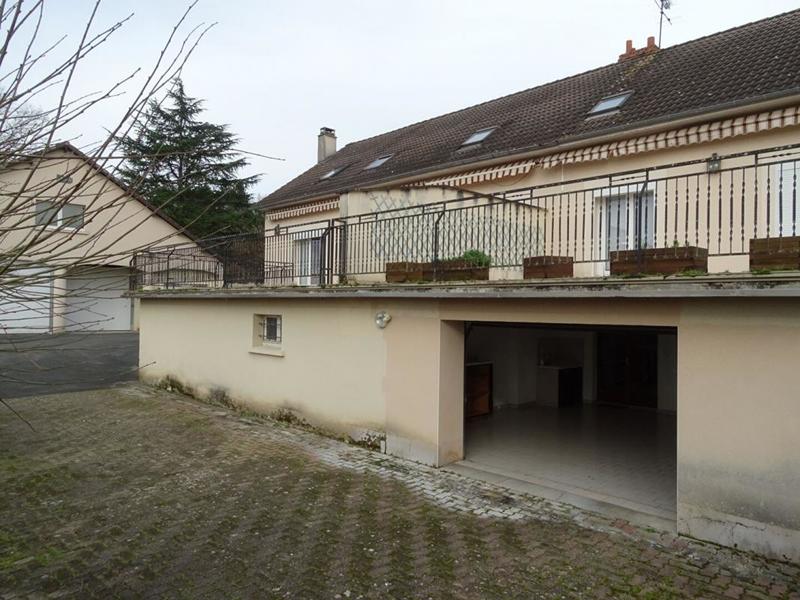 Immeuble - 274 m² - 13 pièces