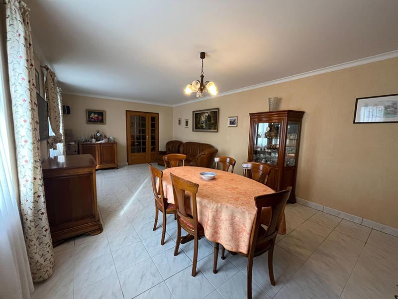 Maison - 170 m² - 6 pièces