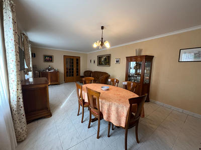 Maison - 170 m² - 6 pièces