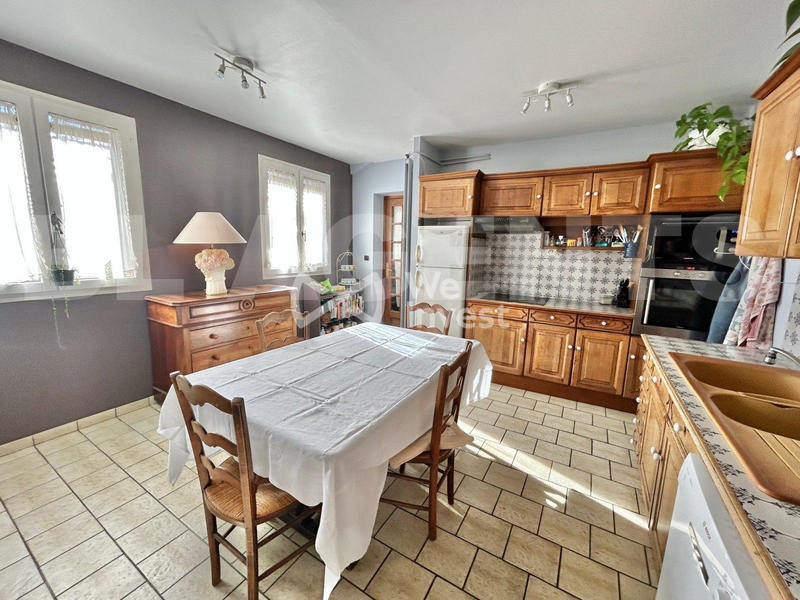 Maison - 132 m² - 5 pièces