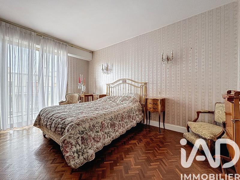 Appartement - 116 m² - 5 pièces