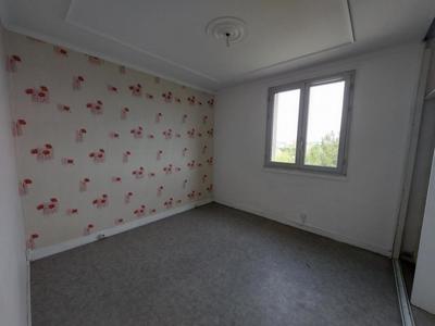 Appartement - 76 m² - 4 pièces