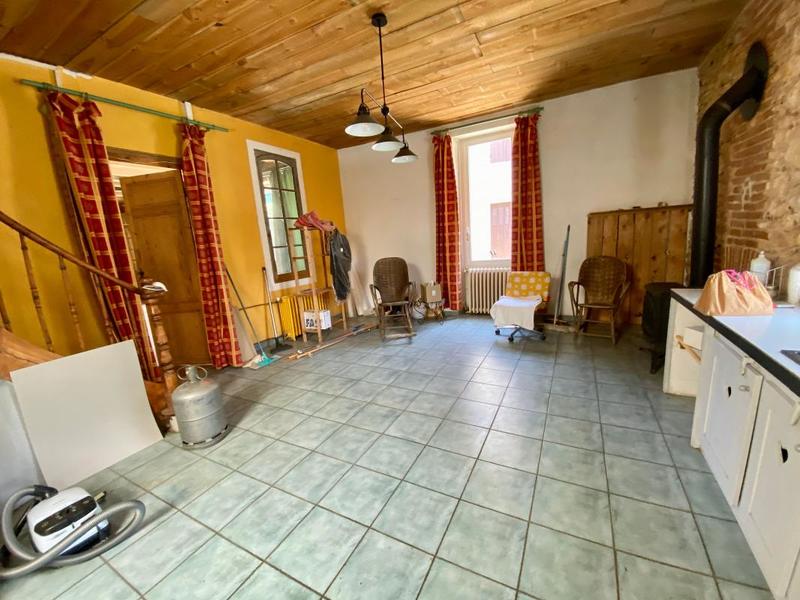 Maison de village - 280 m² - 6 pièces