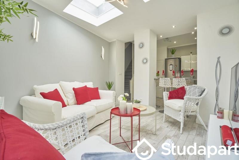 Chambre - 12 m² - 1 pièce