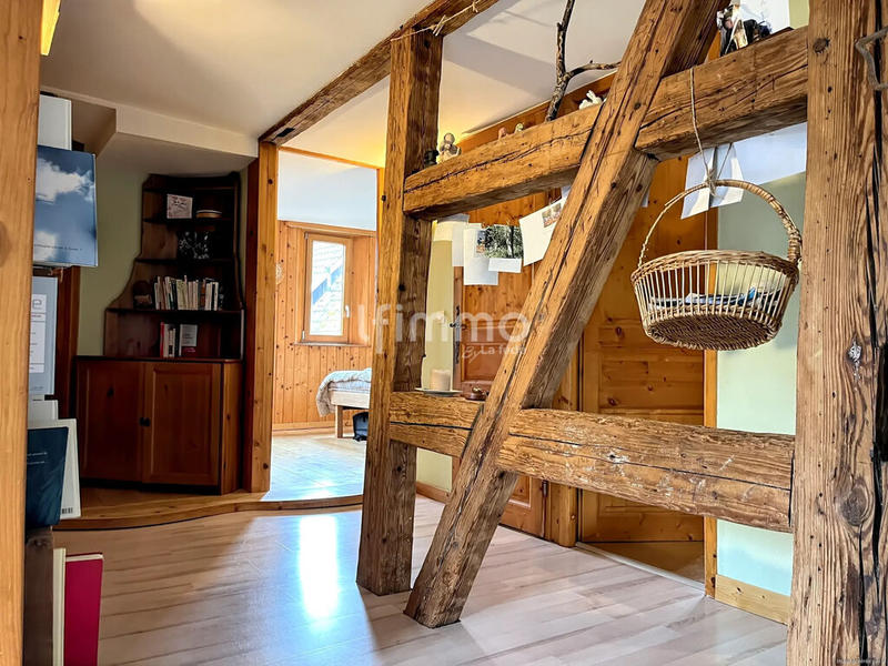 Appartement - 91 m² - 4 pièces