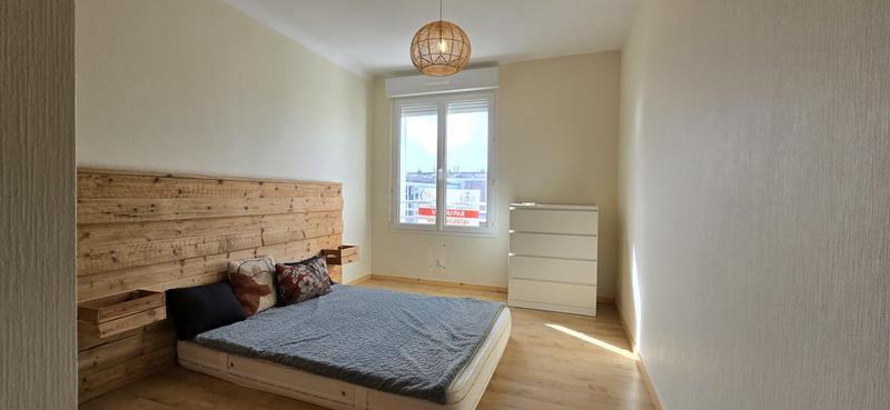 Appartement - 86 m² - 4 pièces