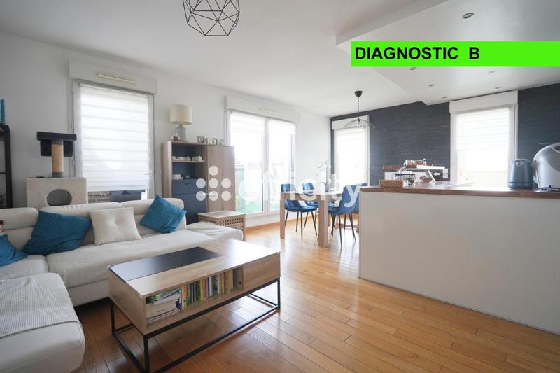 Appartement - 90 m² - 4 pièces