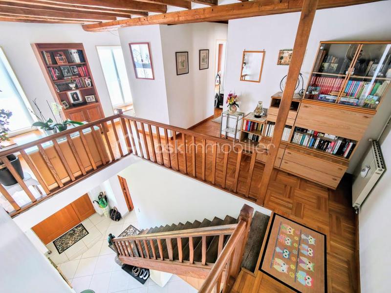 Corps de ferme - 296 m² - 15 pièces