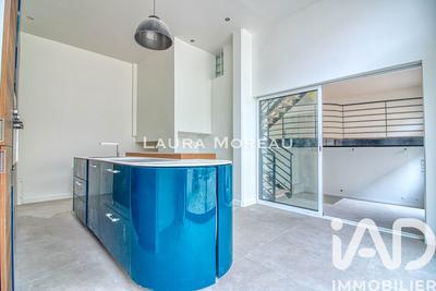 Loft - 171 m² - 5 pièces