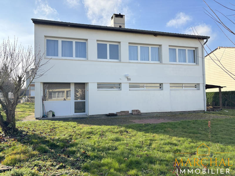 Maison - 107 m² - 6 pièces