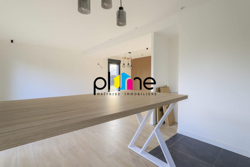 Maison - 83 m² - 4 pièces