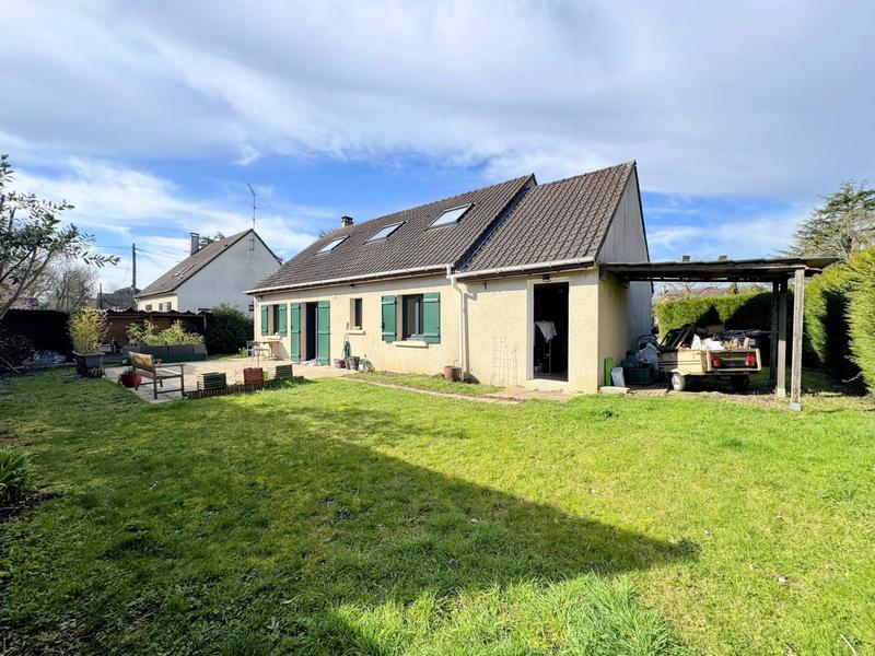 Maison - 102 m² - 5 pièces