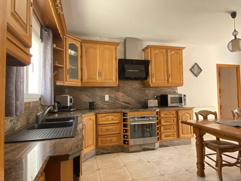 Villa - 218 m² - 6 pièces