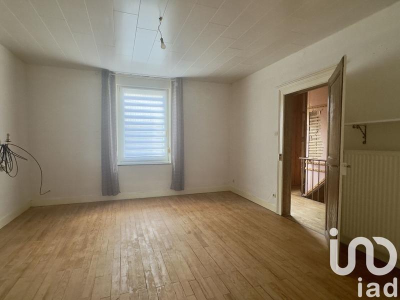 Maison - 148 m² - 8 pièces