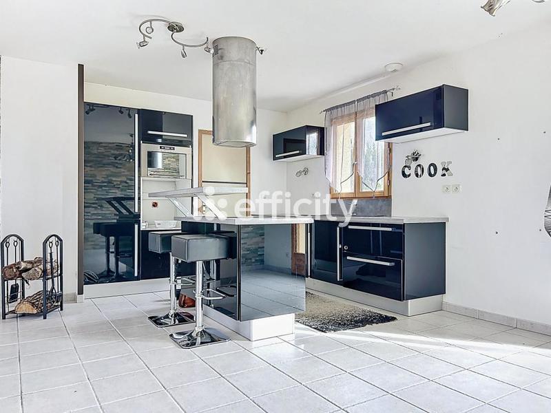 Maison - 88 m² - 4 pièces