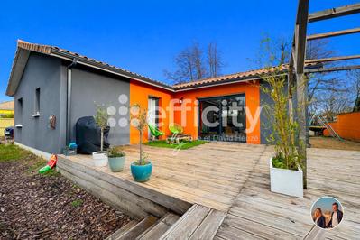 Maison - 115 m² - 5 pièces