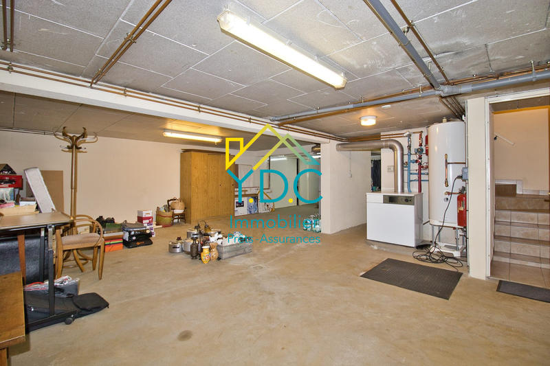 Maison - 121 m² - 6 pièces