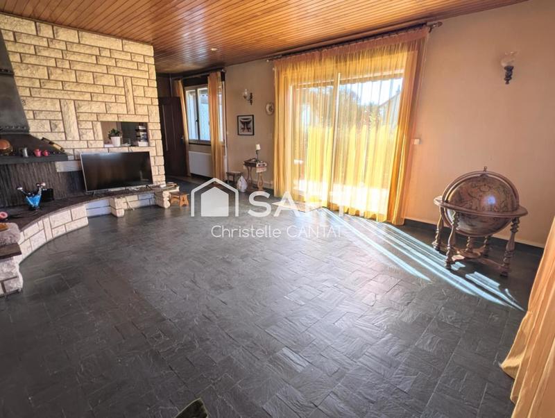 Maison - 140 m² - 7 pièces