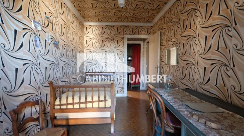 Maison - 191 m² - 6 pièces