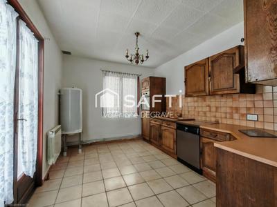 Maison - 88 m² - 3 pièces