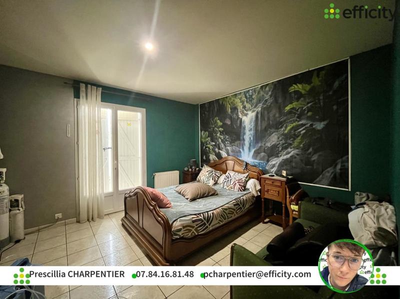 Pavillon - 180 m² - 6 pièces