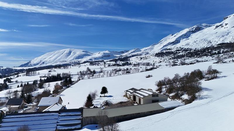 Maison - 350 m² - 10 pièces