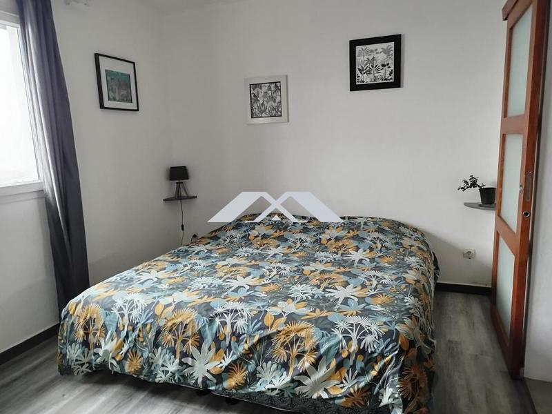 Villa - 196 m² - 8 pièces