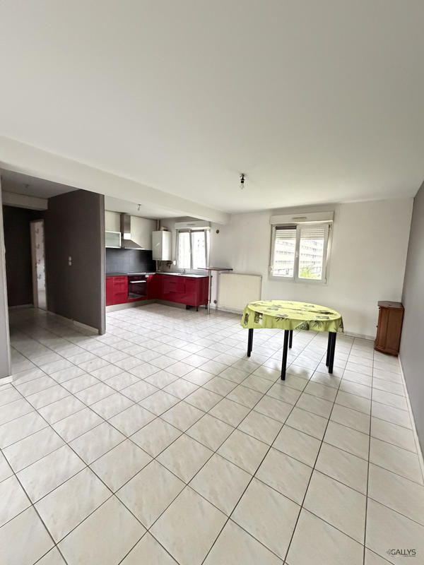 Appartement - 71 m² - 4 pièces