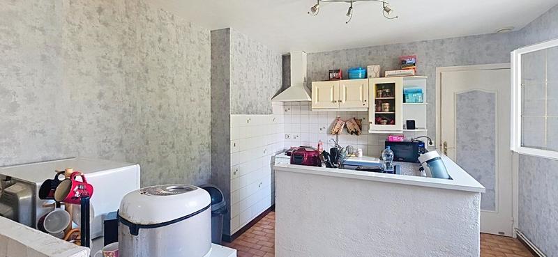 Maison - 92 m² - 5 pièces