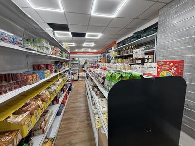 Local commercial - 110 m² - 3 pièces