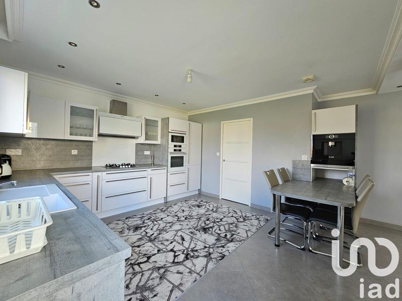 Maison - 130 m² - 4 pièces