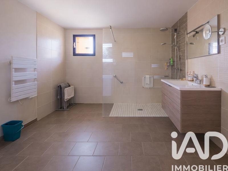 Maison - 148 m² - 6 pièces