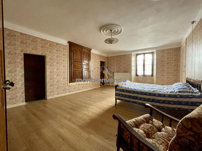 Maison ancienne - 186 m² - 6 pièces