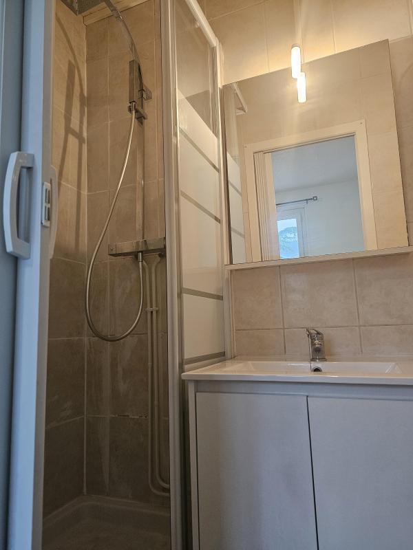 Studio - 15 m² - 1 pièce