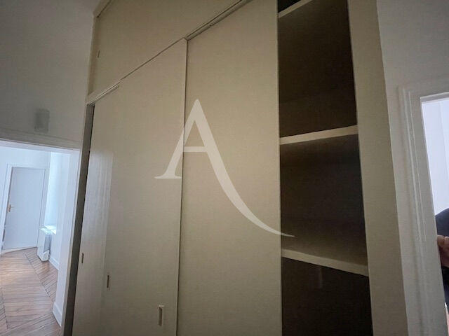 Appartement - 93 m² - 5 pièces