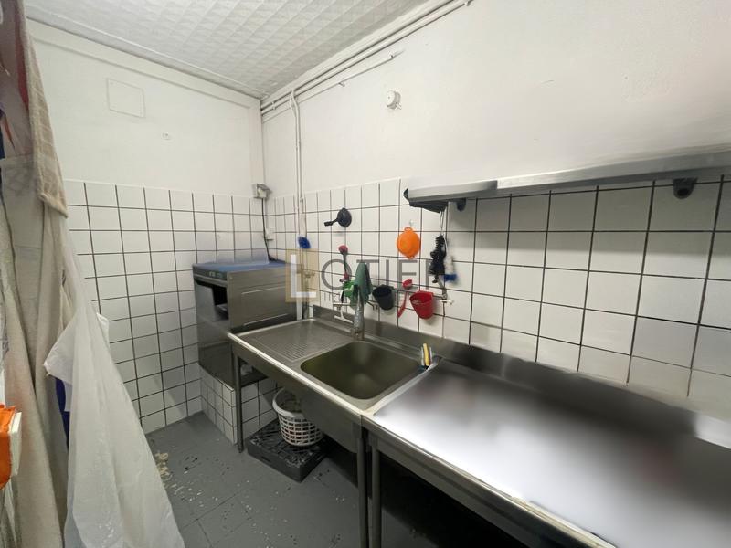 Propriété - 401 m² - 15 pièces