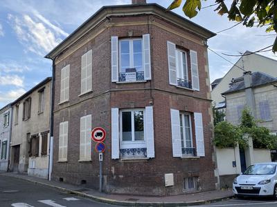 Maison de ville - 92 m² - 5 pièces