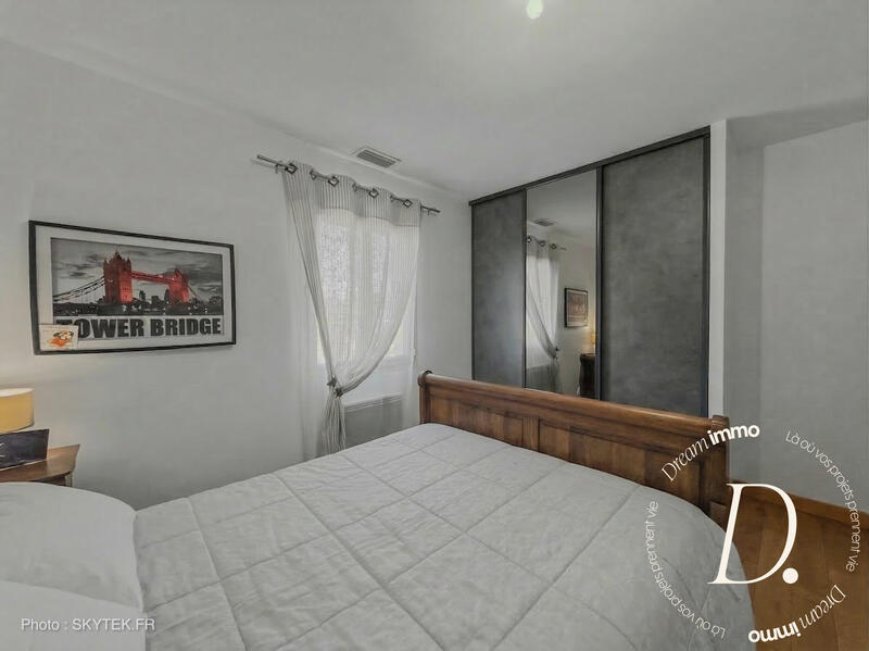 Maison - 145 m² - 6 pièces