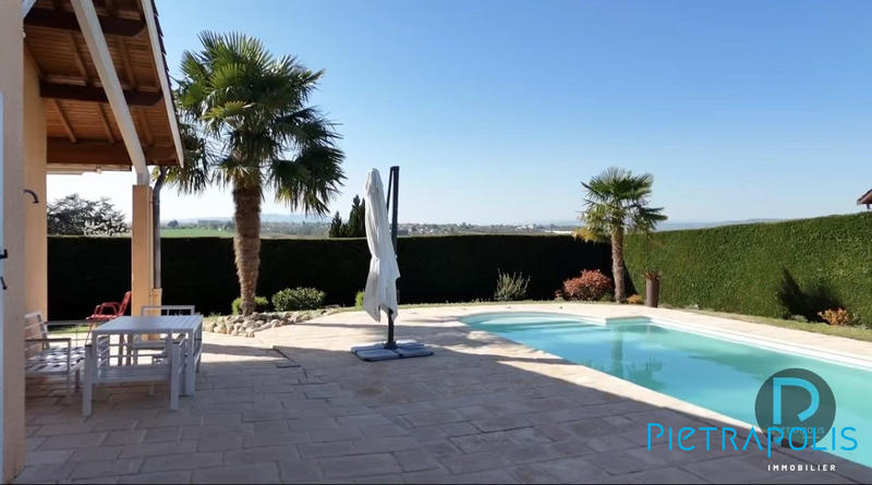 Villa - 125 m² - 5 pièces