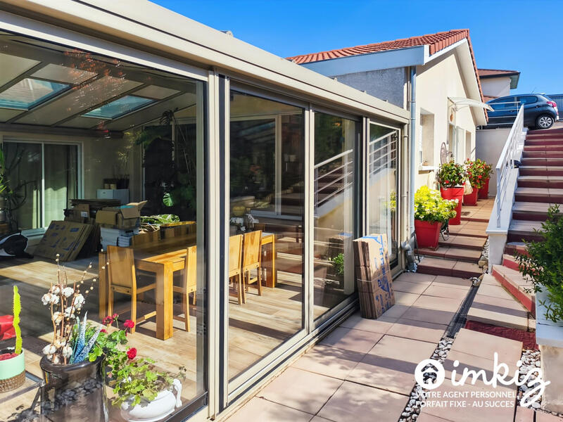 Maison - 164 m² - 6 pièces